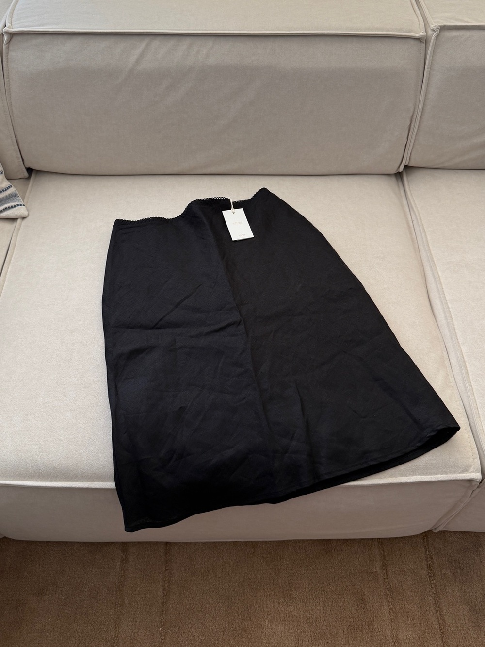 aritzia midi linen skirt